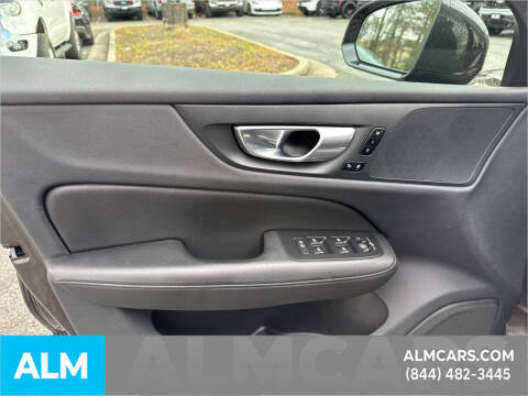 2024 Volvo V60 Cross Country B5 Plus