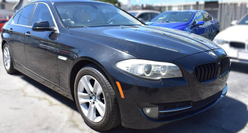 2013 BMW 5 Series 528i