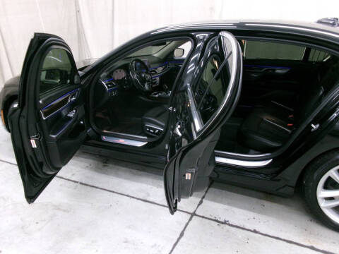 2016 BMW 7 Series 750i xDrive