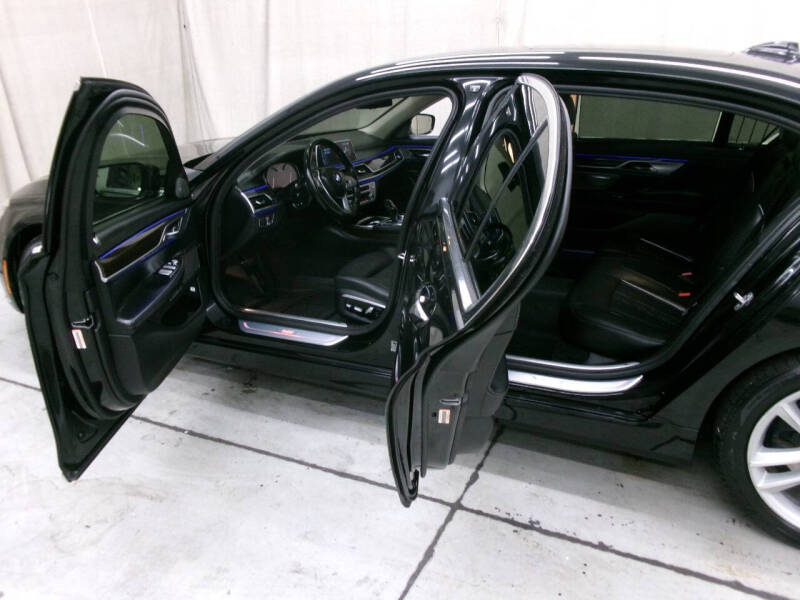 2016 BMW 7 Series 750i xDrive