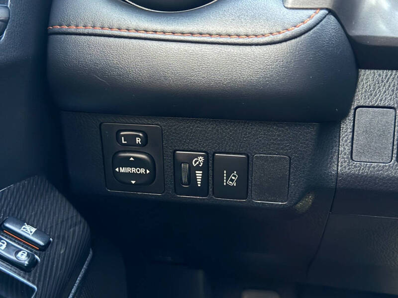 2018 Toyota RAV4 SE