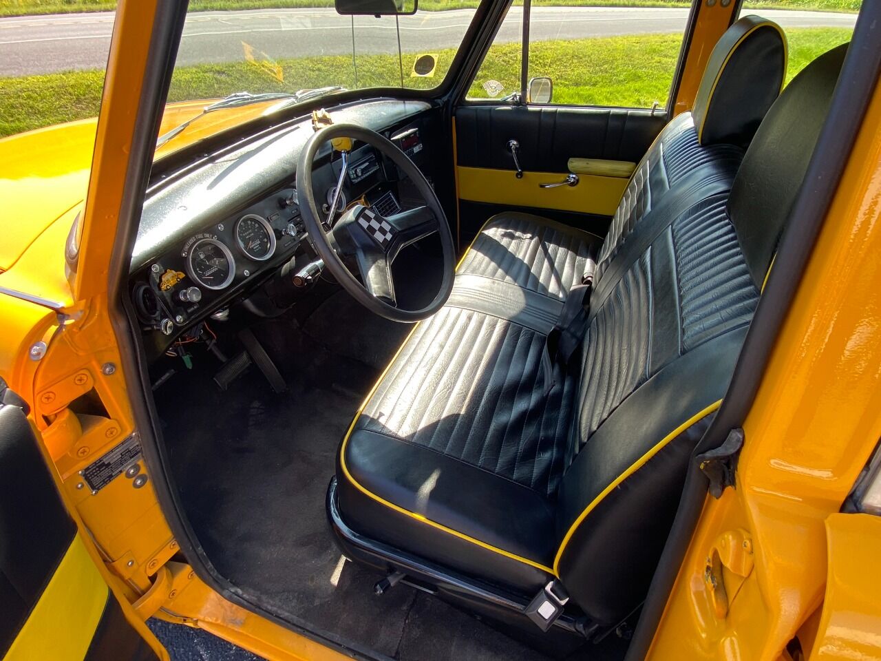 1977 Checker Cab Just SOLD 32