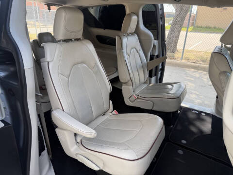 2020 Chrysler Pacifica Limited