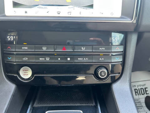 2020 Jaguar F-PACE 25t Premium