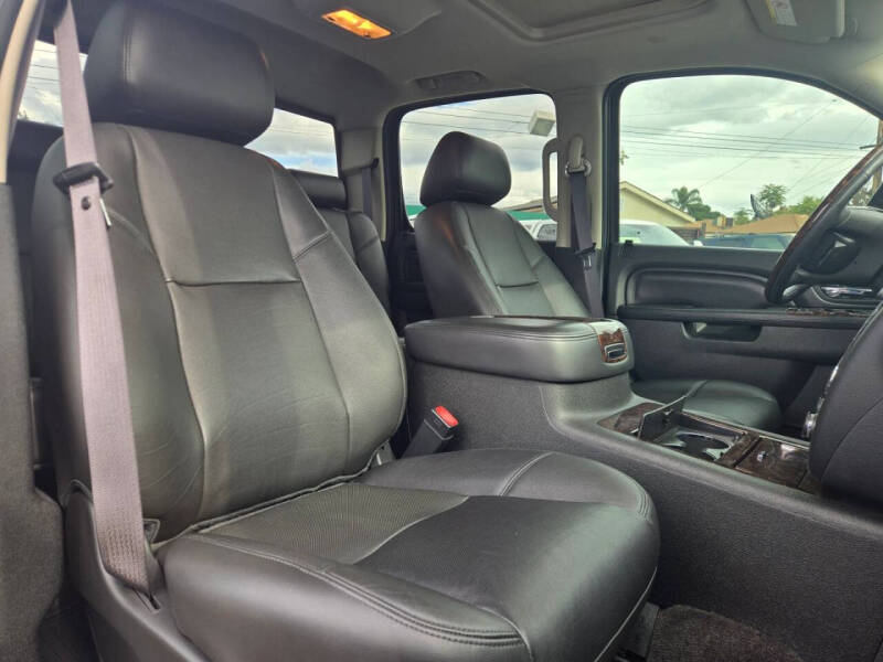 2012 GMC Sierra 3500HD Denali