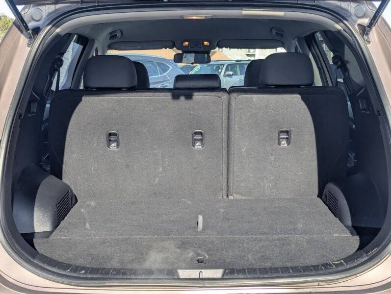 2019 Hyundai Santa Fe SE 2.4L