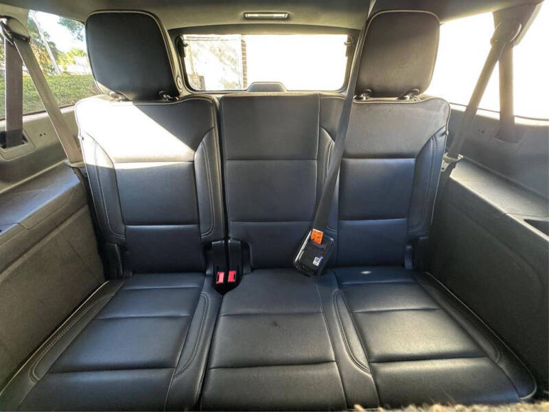 2021 GMC Yukon XL SLT