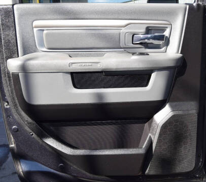 2016 RAM 1500 Big Horn