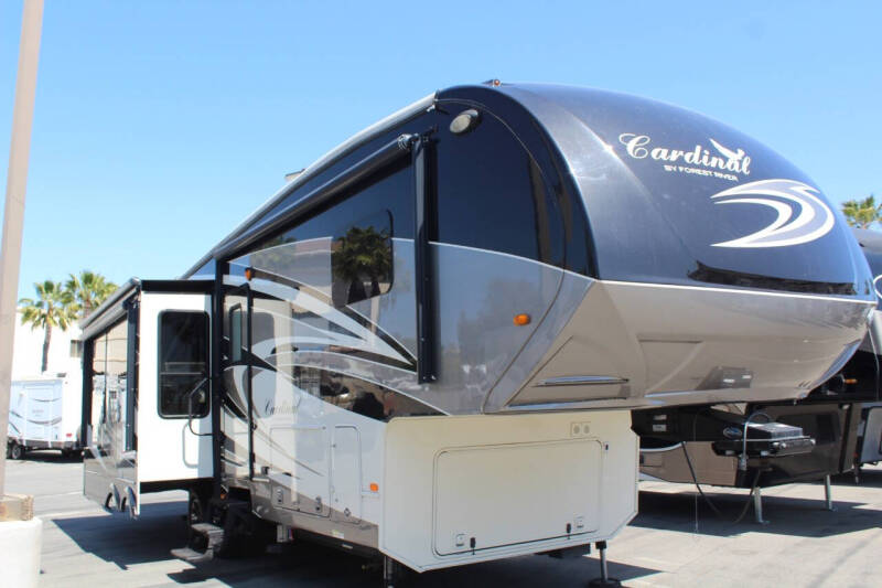 2016 Forest River Cardinal 325RL