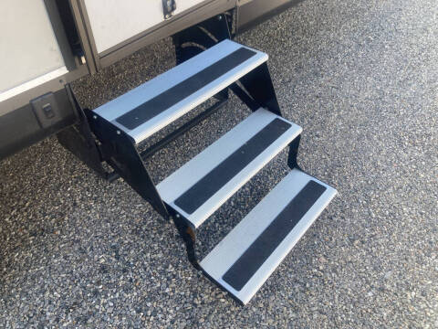 2021 Jayco Jay  Feather X23E