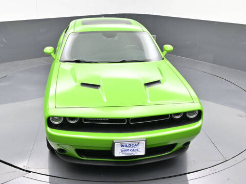 2017 Dodge Challenger SXT