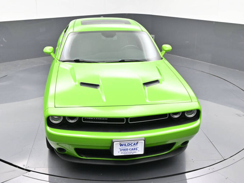 2017 Dodge Challenger SXT