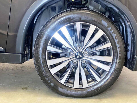 2019 Mitsubishi Outlander