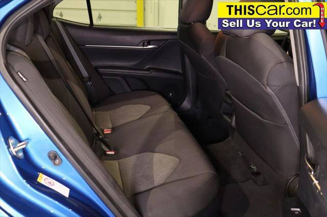 2019 Toyota Camry Hybrid LE