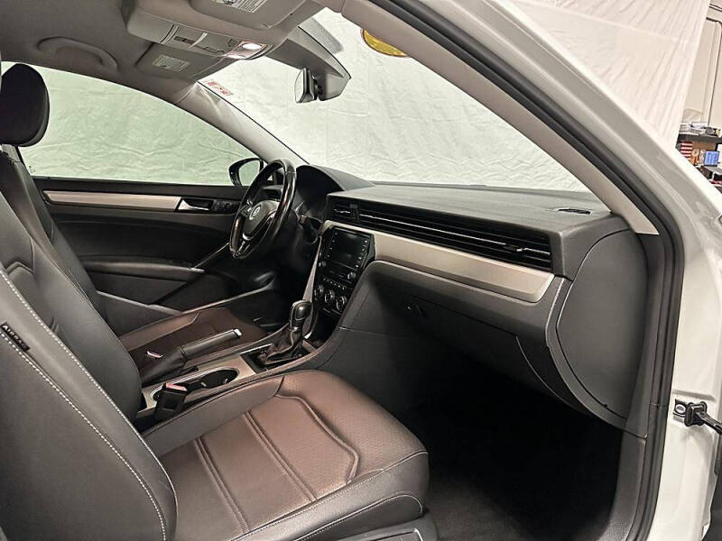 2020 Volkswagen Passat SE