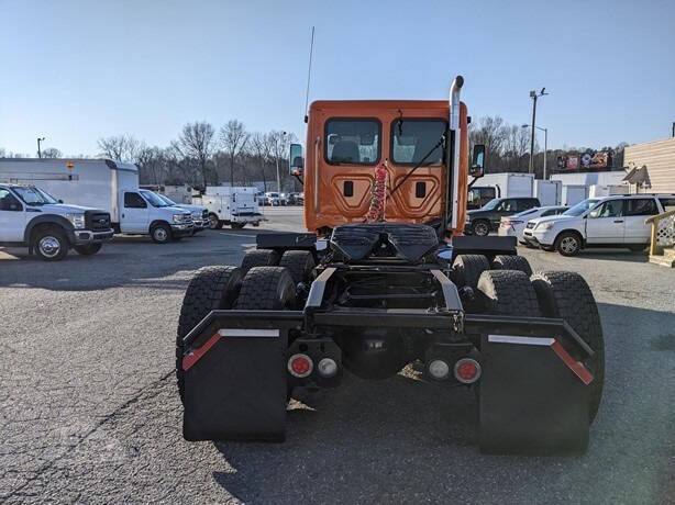 2013 Freightliner Cascadia