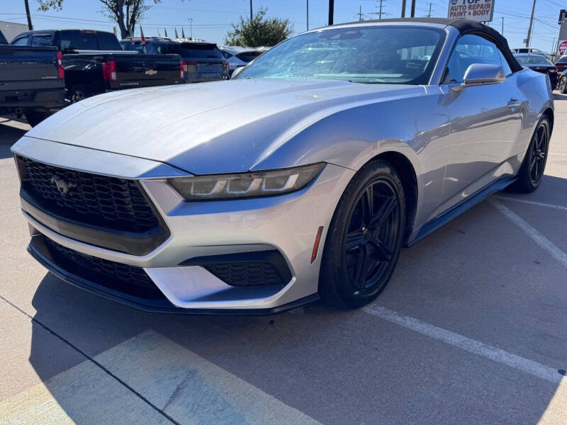 2024 Ford Mustang EcoBoost's photo