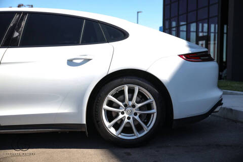 2018 Porsche Panamera