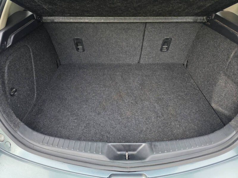2012 Mazda MAZDA3 i Touring