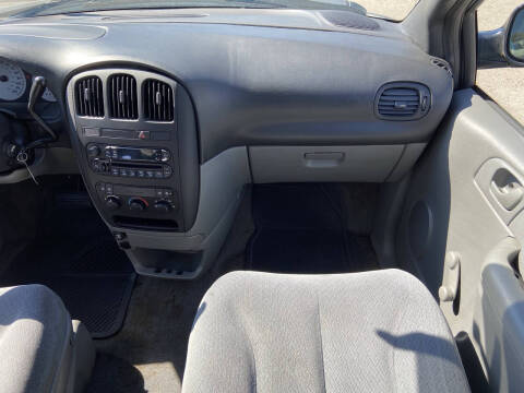 2004 Dodge Caravan SE