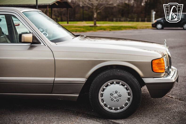 1987 Mercedes-Benz 420-Class 420 SEL