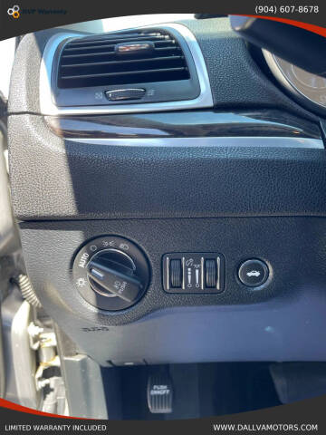 2018 Chrysler 300 Limited