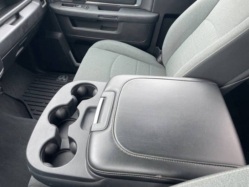 2021 RAM 1500 Classic Tradesman