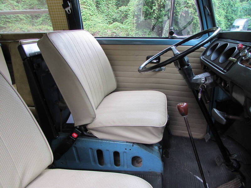 1971 Volkswagen Bus