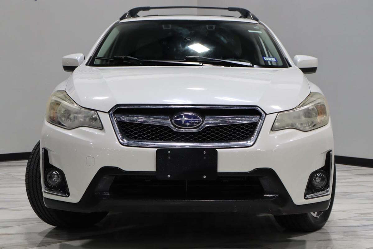 2017 Subaru Crosstrek for sale at IMD MOTORS, INC in Dallas, TX