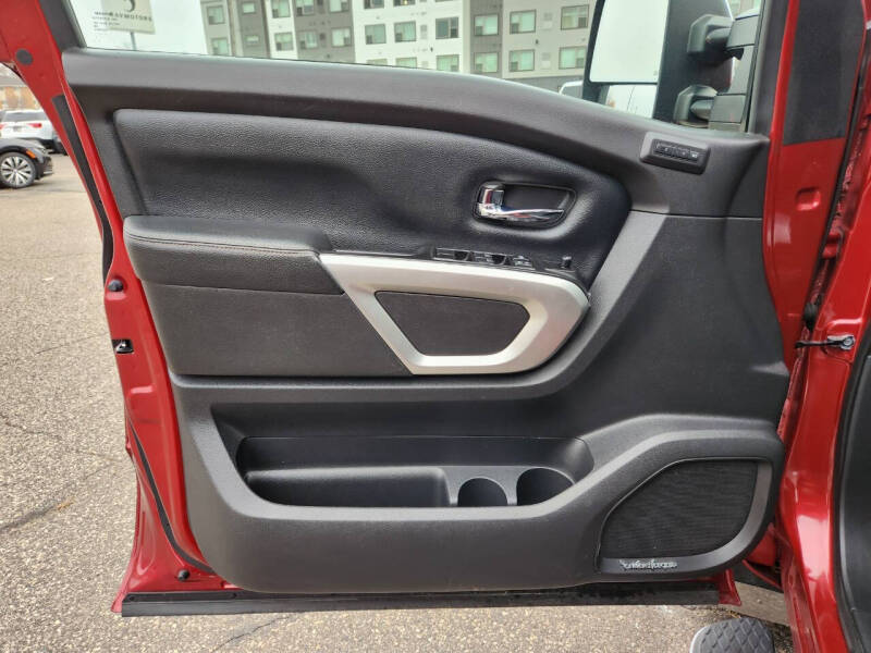 2018 Nissan Titan XD SL