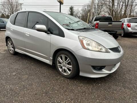2011 Honda Fit for sale at MEDINA WHOLESALE LLC in Wadsworth OH