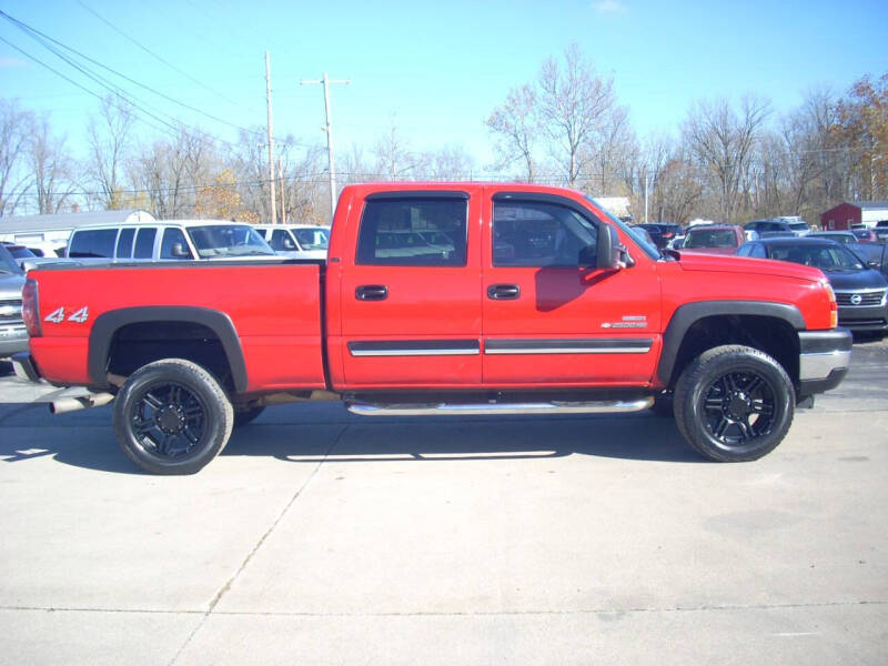 Used 2006 Chevrolet Silverado 2500HD LT3 with VIN 1GCHK23DX6F233137 for sale in Warsaw, IN