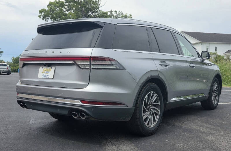 2023 Lincoln Aviator Standard