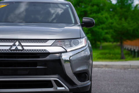 2020 Mitsubishi Outlander ES
