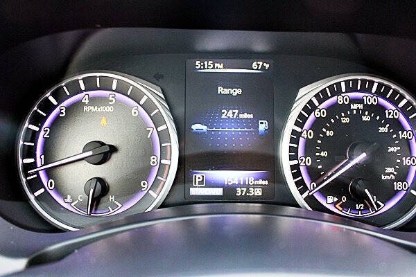 2015 Infiniti Q50 Premium