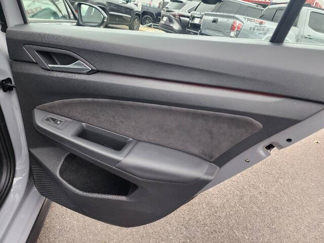 2024 Volkswagen Golf GTI S