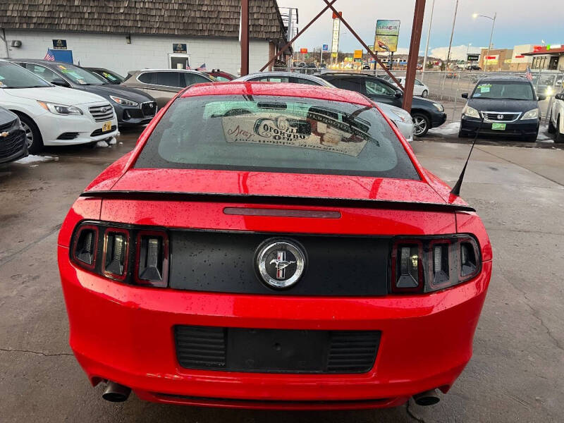 2014 Ford Mustang V6