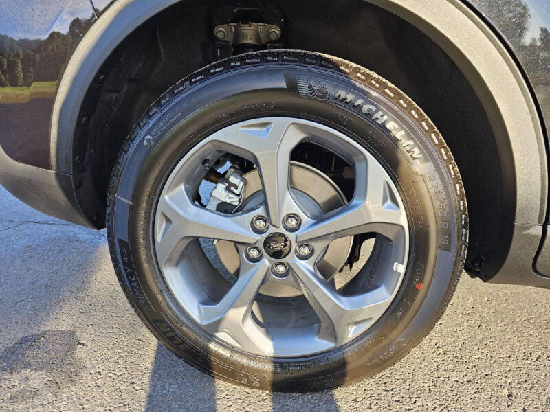 2025 Ford Escape ST-Line Select