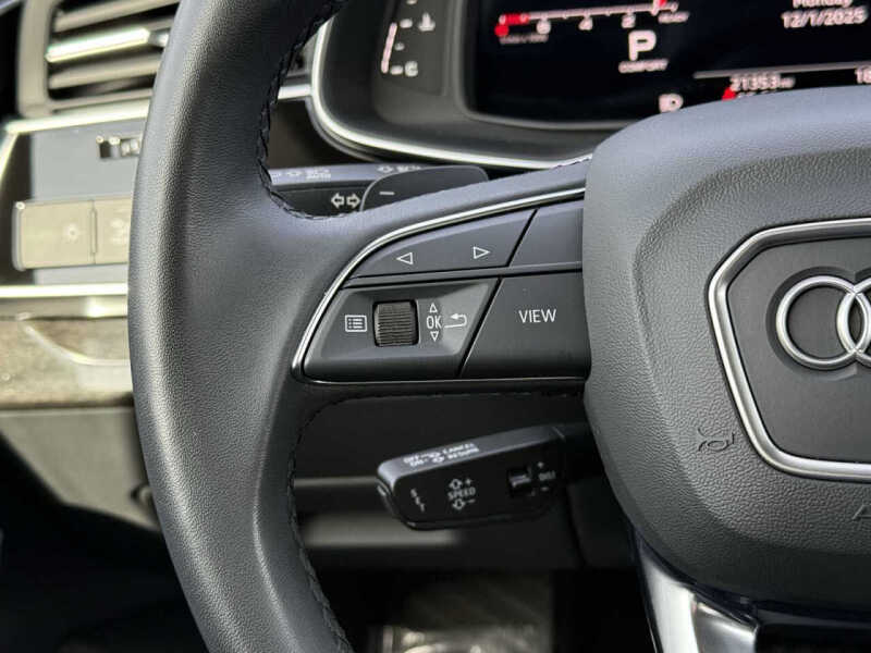2024 Audi Q7 quattro Premium Plus 45 TFSI
