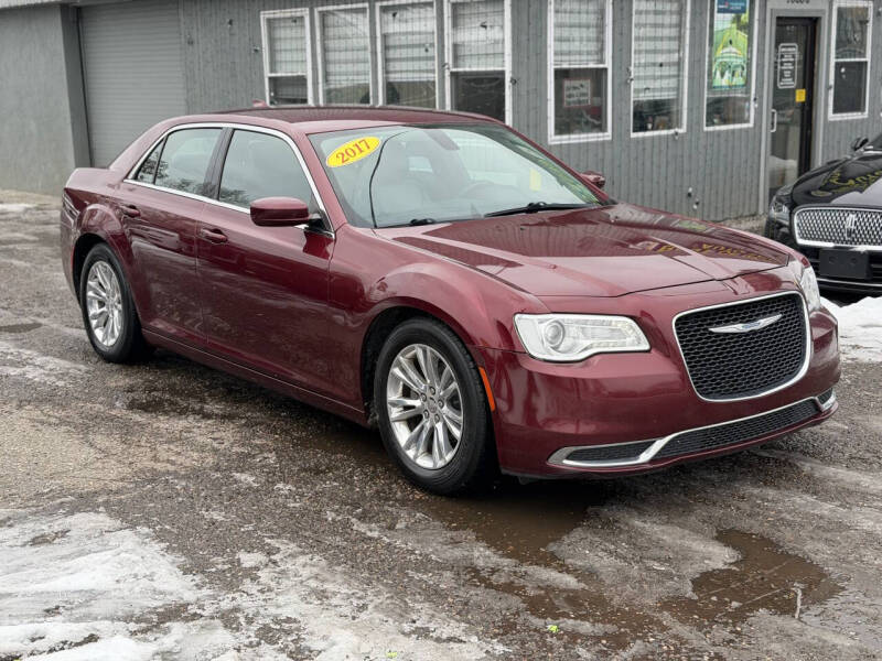 2017 Chrysler 300 Limited
