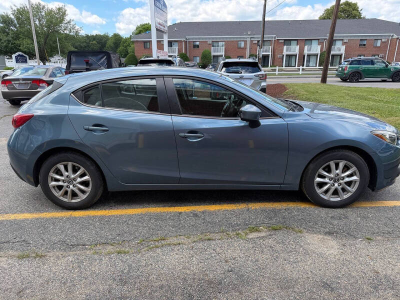 2016 Mazda MAZDA3 i Touring