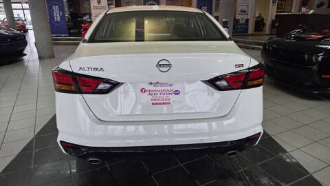 2024 Nissan Altima 2.5 SR