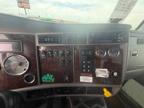 2019 Kenworth T270