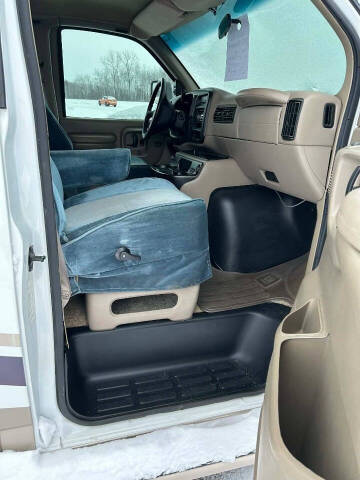 2002 Chevrolet Express 3500