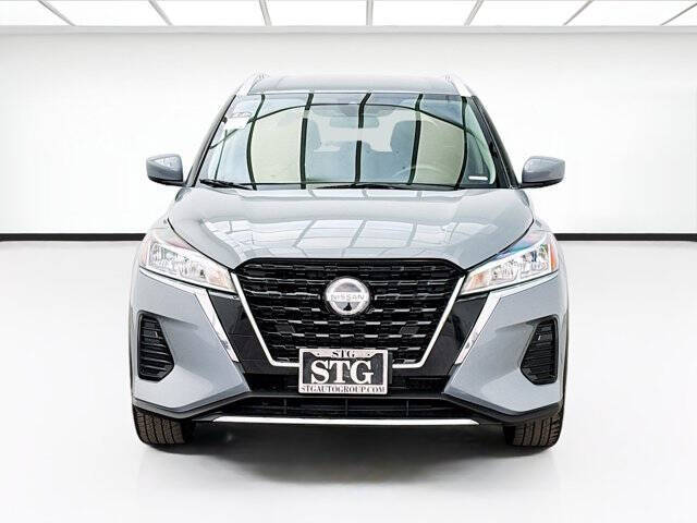 2021 Nissan Kicks SV