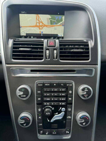 2016 Volvo XC60 T5 Premier