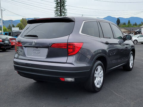 2017 Honda Pilot LX