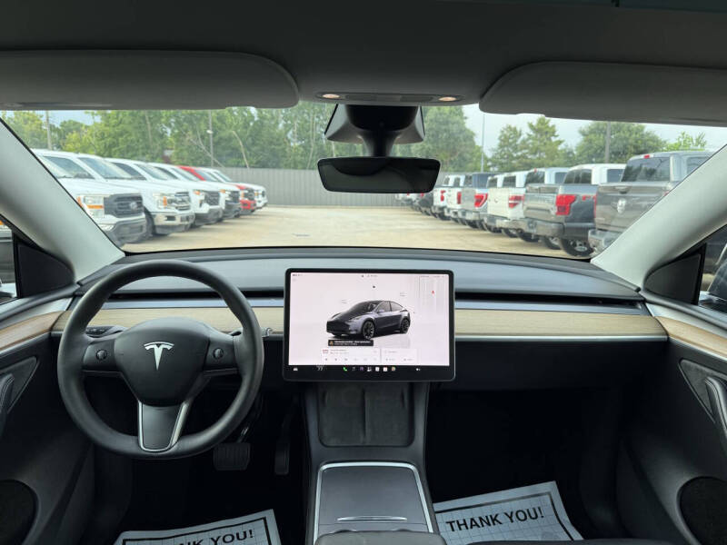 2023 Tesla Model Y Long Range