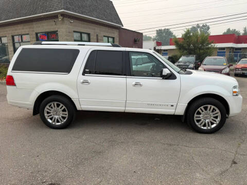 2014 Lincoln Navigator L