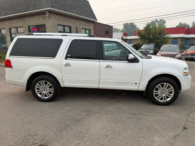 2014 Lincoln Navigator L
